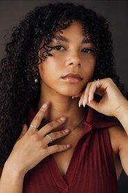 Assistir Filmes de Simone Miller