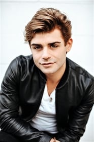 Assistir Filmes de Garrett Clayton